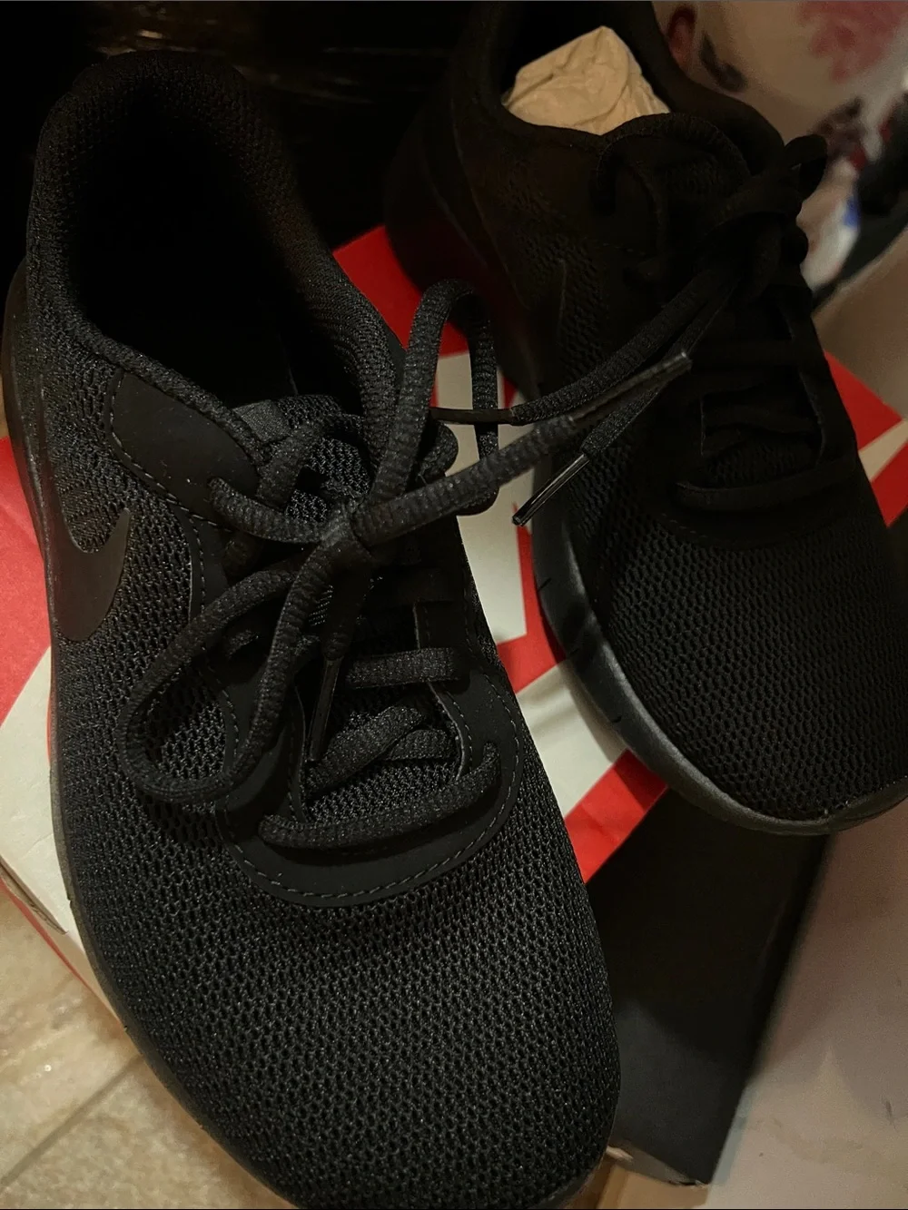 Nike Black Tanjun Lightweight Running Shoes